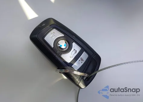 2012 BMW 335I z USA, uszkodzony, nr VIN WBA3A9G54CNN67686